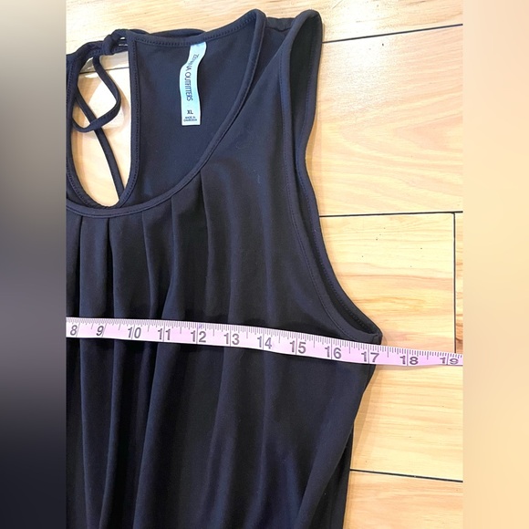 Black Sleeveless WOMENS XL BLACK One Piece SHORTS, EXCELLENT CONDITION & NICE - Picture 11 of 11